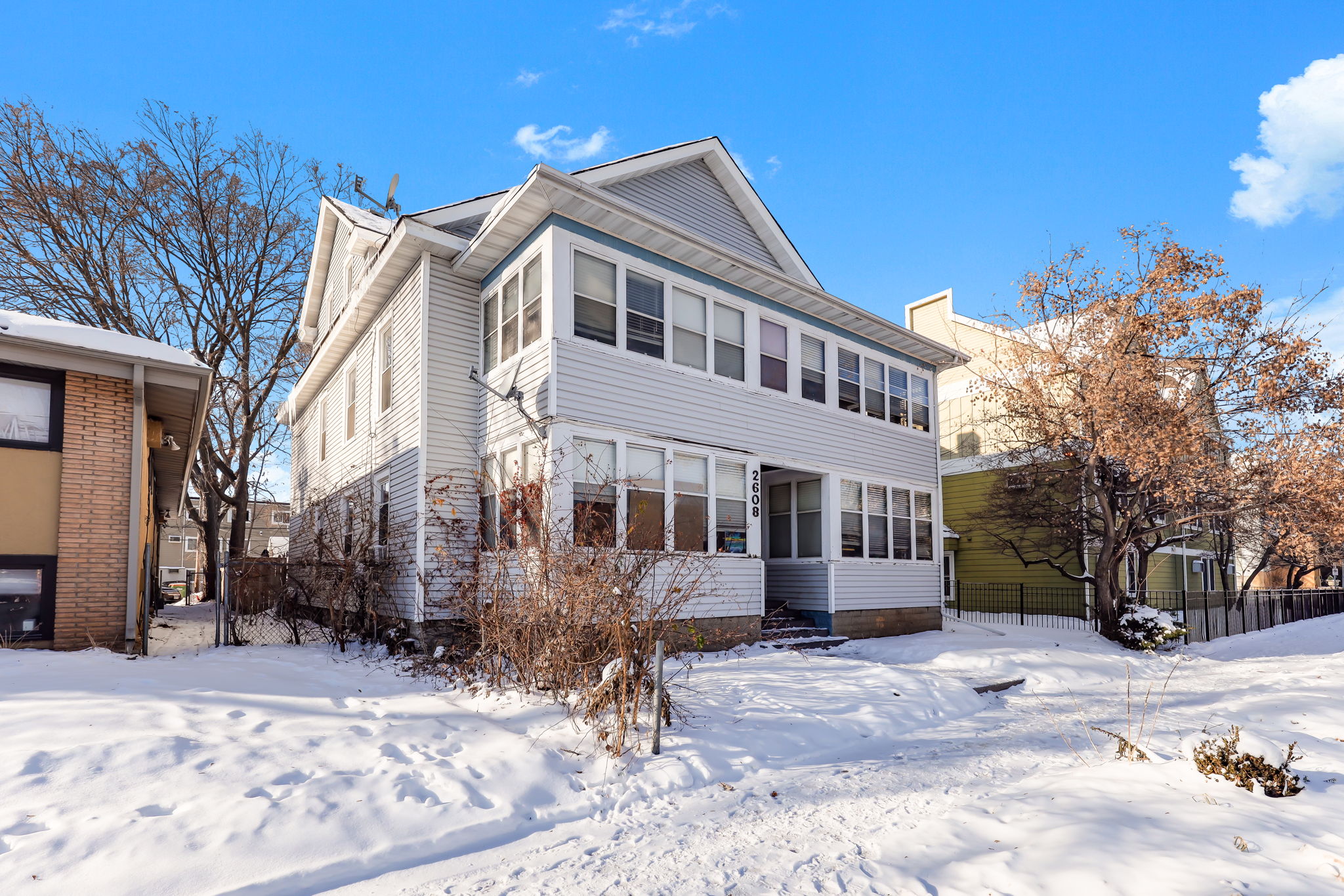 Property thumbnail image