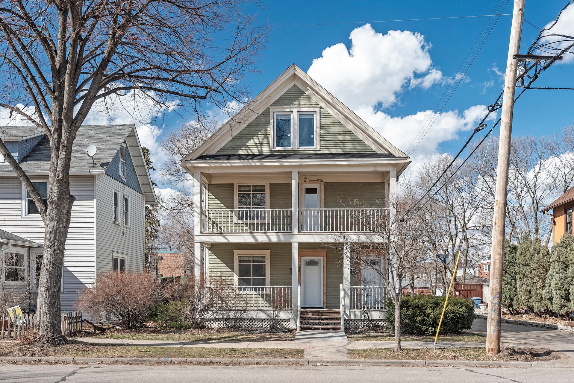 Property thumbnail image